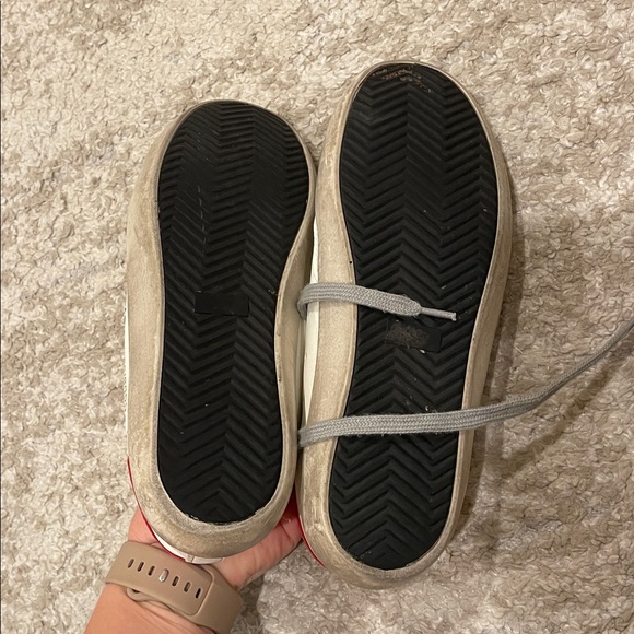 Golden Goose White and Red
Distressed Sneakers Size 8 - Picture 8 of 11